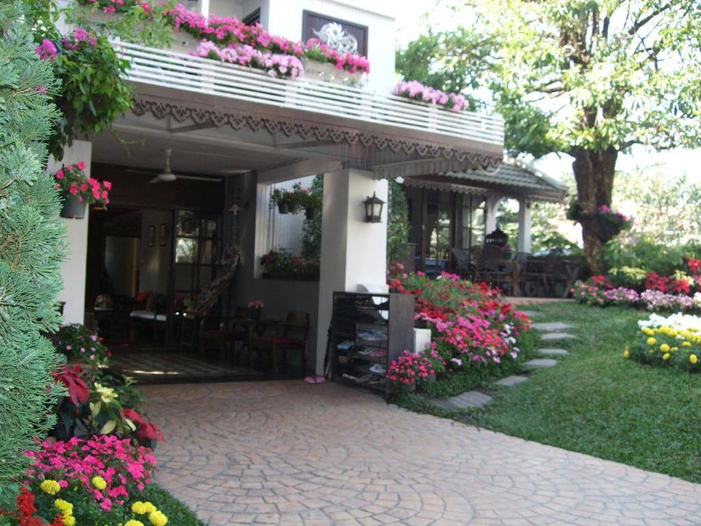 Rachamankha Flora House Hotel Chiang Mai Exterior foto